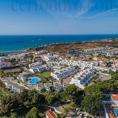 Albufeira-windmill Hill * Albufeira