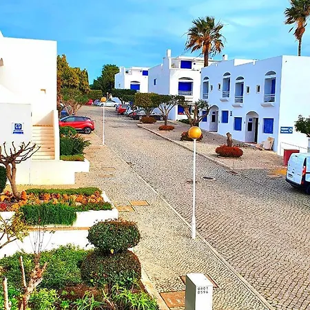 Albufeira-windmill Hill